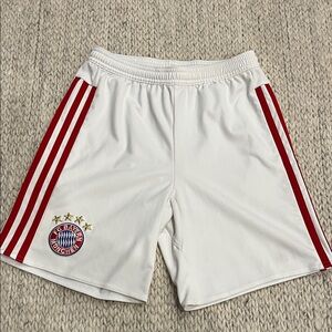 Adidas Youth White and Red FC Bayern Munchen